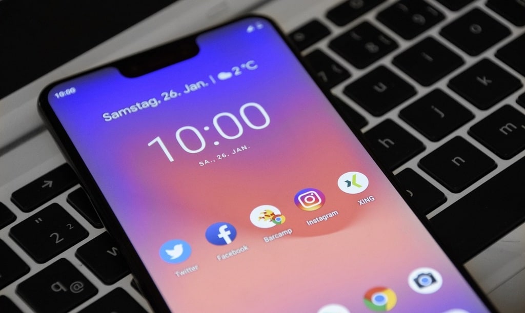 Téléassistance et sécurité à domicile : options et financements